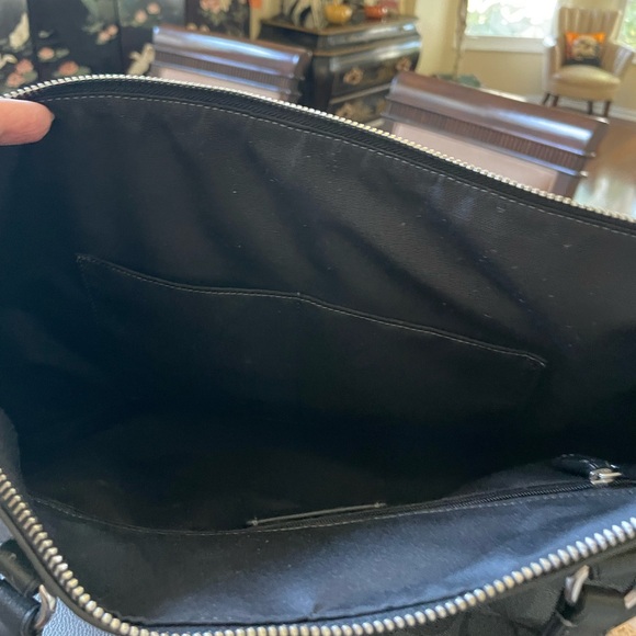 Coach Gallery Tote Bag In Signature Canvas.  Graphite/Black - Picture 5 of 8